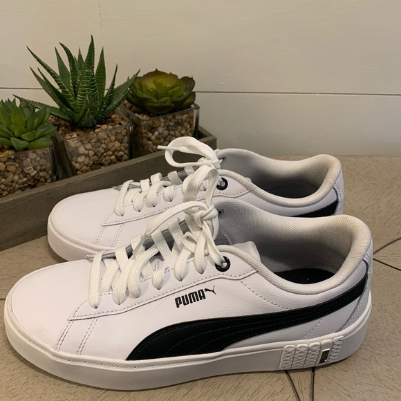 NWOT: Puma Woman’s 8.5 Serve Pro Lite Lace-Up Sneakers In White - Picture 6 of 10